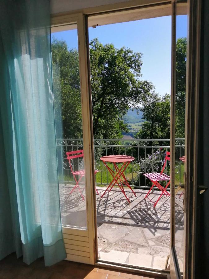 Bed and Breakfast Alabrena Feneyrols Exterior foto