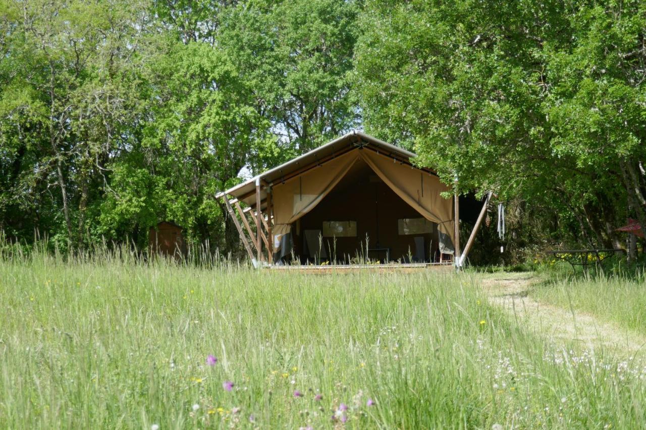Bed and Breakfast Alabrena Feneyrols Exterior foto
