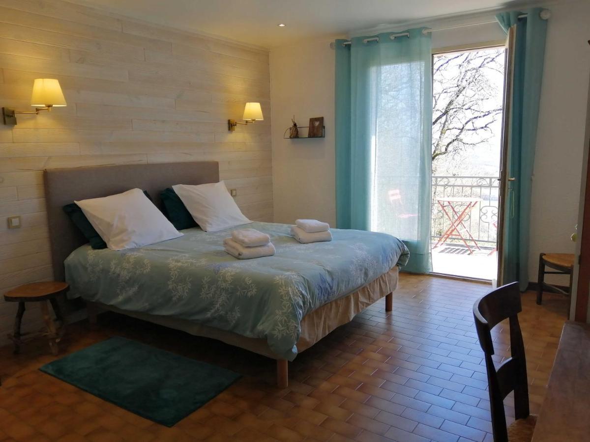 Bed and Breakfast Alabrena Feneyrols Exterior foto