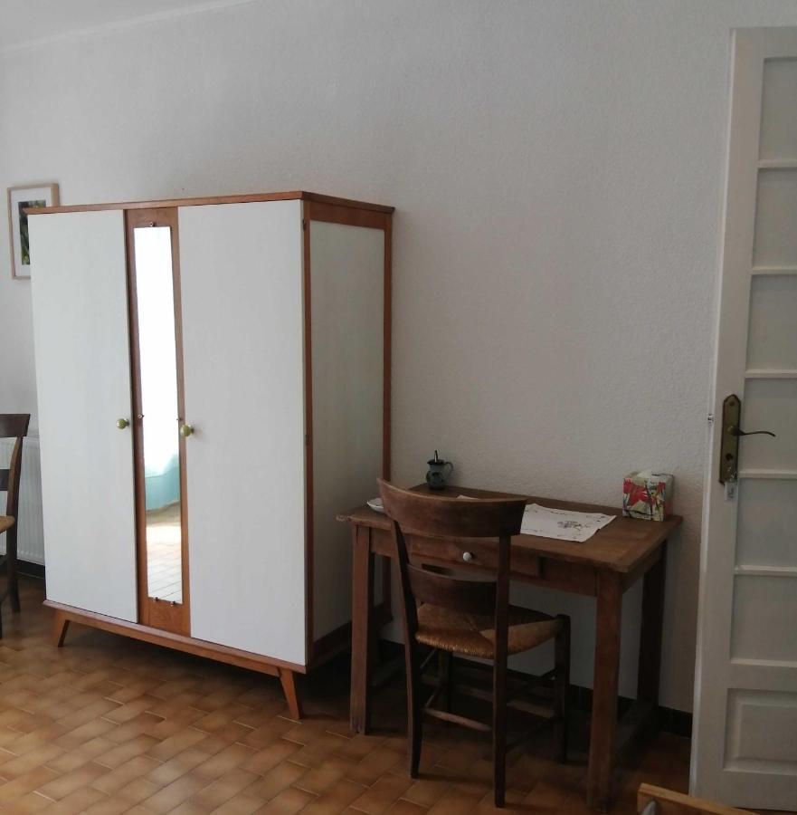 Bed and Breakfast Alabrena Feneyrols Exterior foto